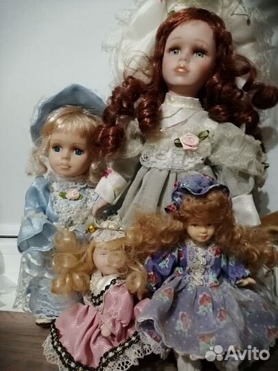 Кукла фарфоровая коллекционная