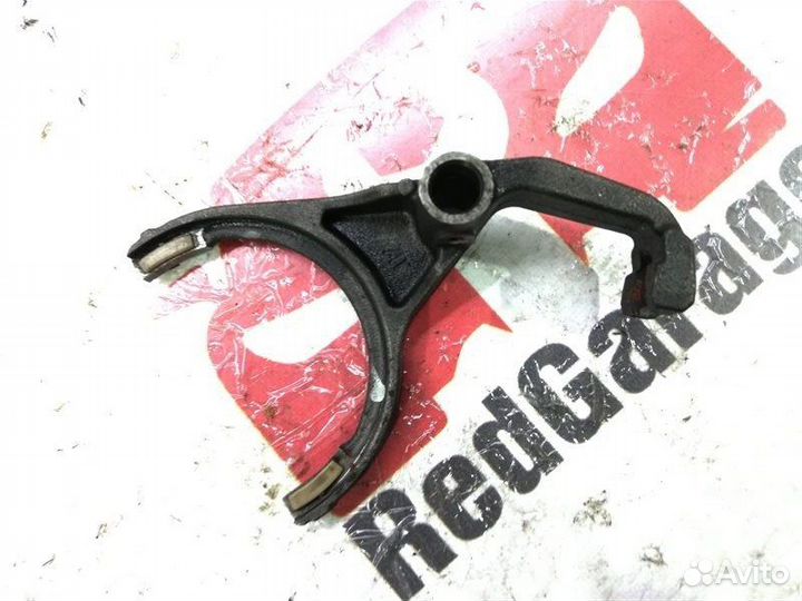 Вилка МКПП Mitsubishi L200 KB4T 4D56U 2012