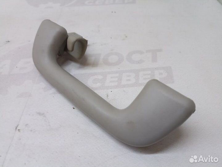 Ручка потолка задняя Toyota Avensis ZZT251 1ZZ-FE