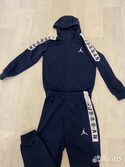 Спортивный костюм для мальчика 128