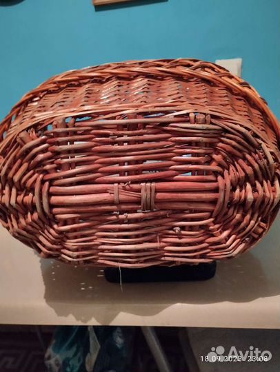 Корзина плетеная большая