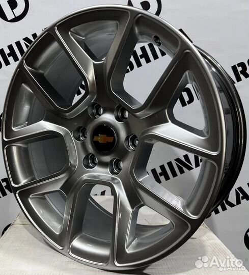 Диски на Cadillac Escalade R22 Кадиллак Ескалейд