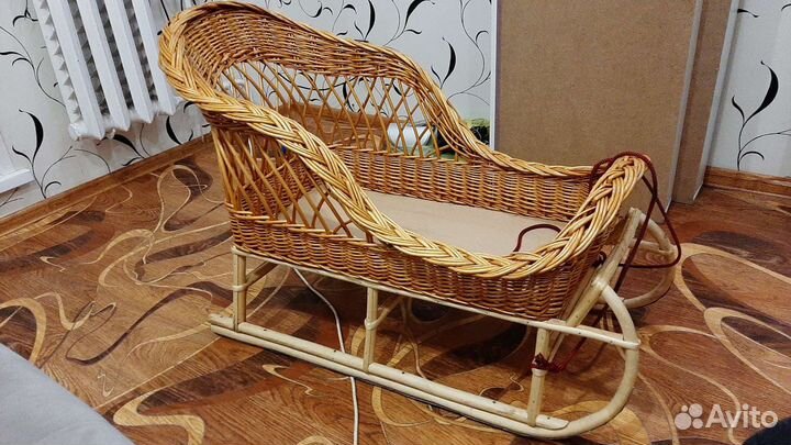 Сани детский плетеные