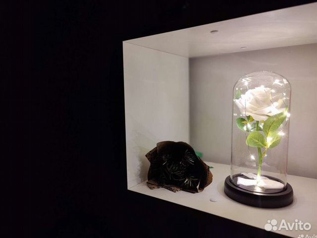 Роза в колбе с подсветкой