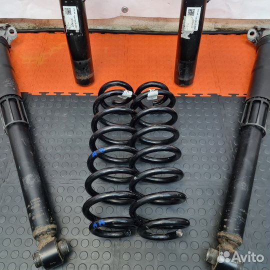 Стойка подвески Volkswagen Tiguan 2 2019