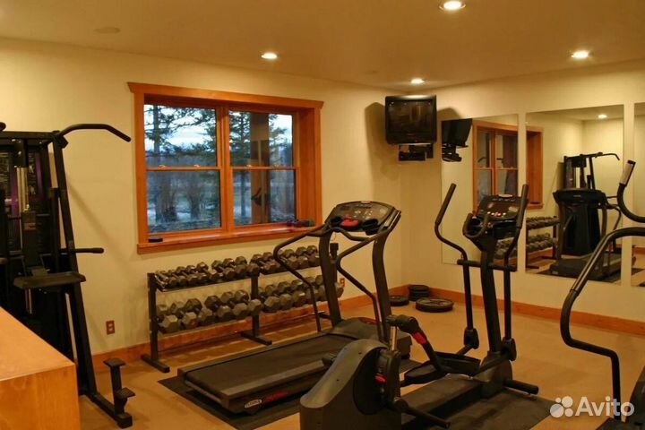 Кардио и силовые тренажеры,свободные веса
