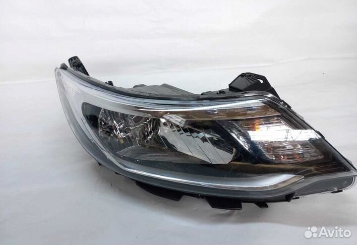 Фара правая левая kia rio 3 2015-2017