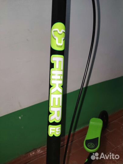 Инерционный самокат