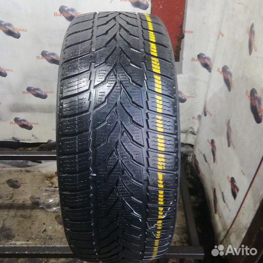 Interstate Winter IWT2 215/45 R17