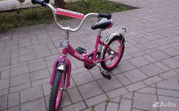 Детский велосипед на возраст от 4 до 8 лет