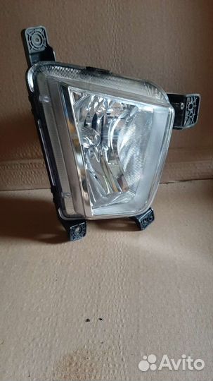 Противотуманная фара правая Хендай Крета