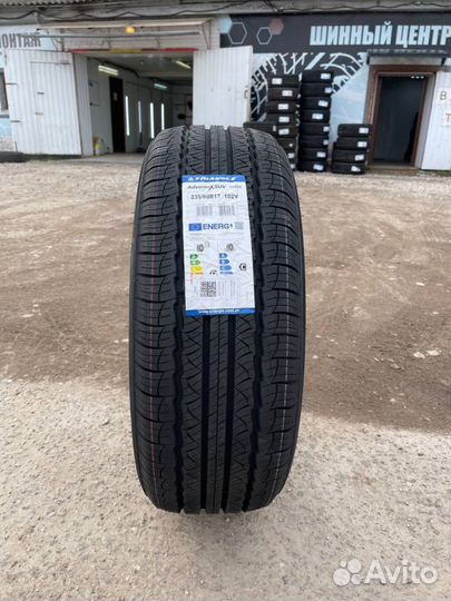 Triangle TR259 235/60 R17
