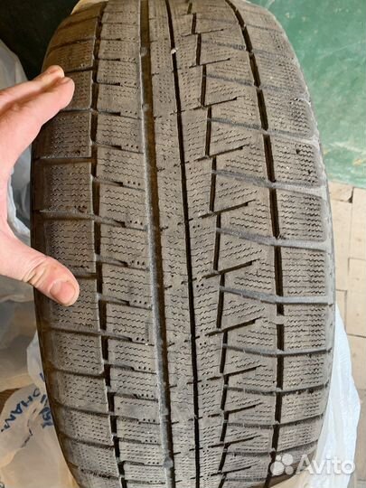Bridgestone Blizzak Revo GZ 2.25/50 R17 94S