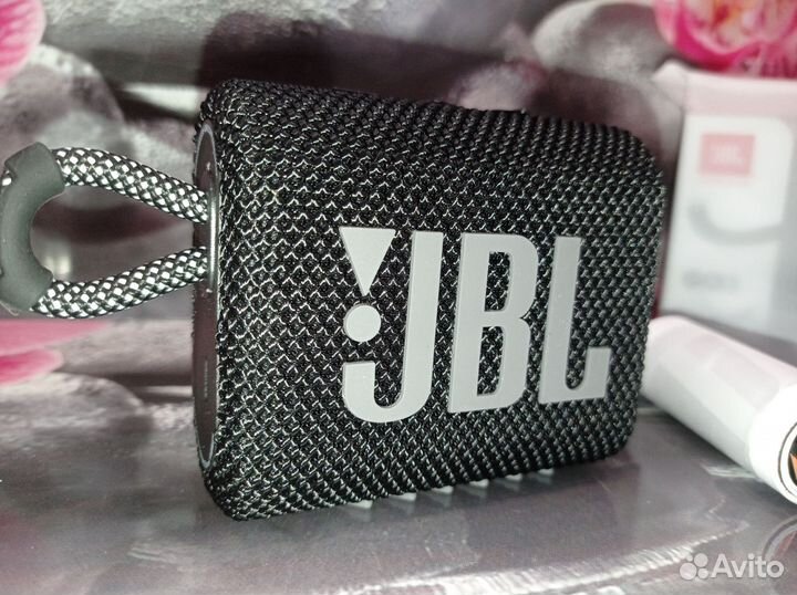 Беспроводная колонка JBL