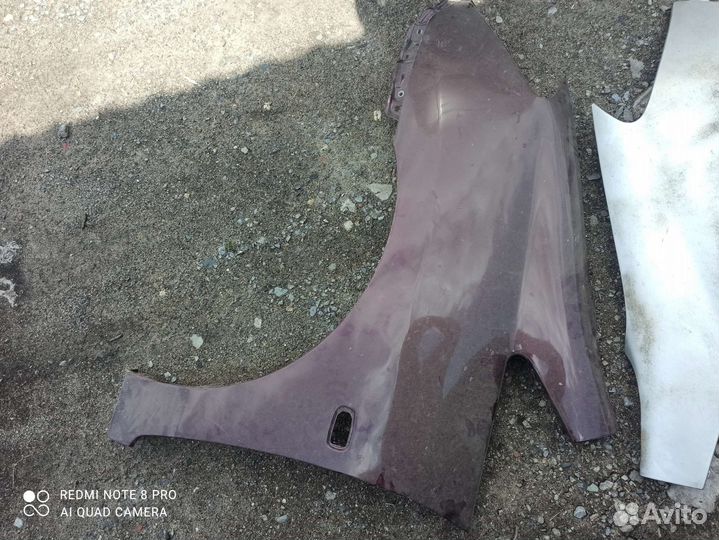 Toyota spacio крыло