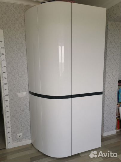 Распашкой угловой шкаф 120х240х61