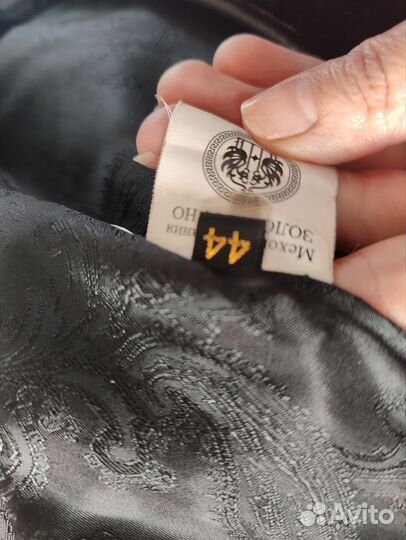 Шуба мутоновая 44 46 с капюшоном