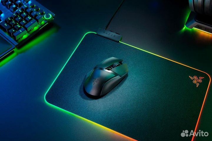 Мышь беспроводная Razer Basilisk