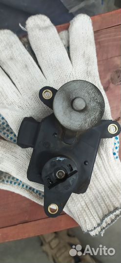 Заслонка дроссел электрическая Hyundai Santa FE