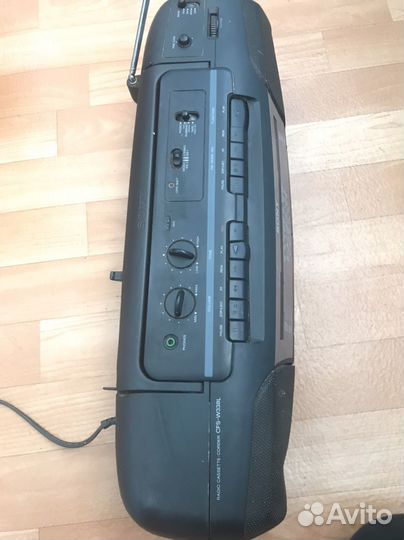 Двухкассетный магнитофон sony