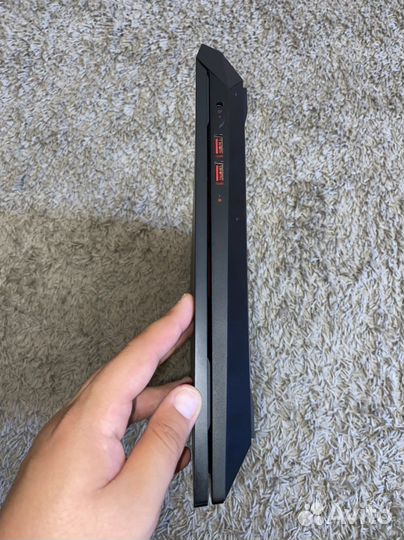 HP omen 17-an044ur