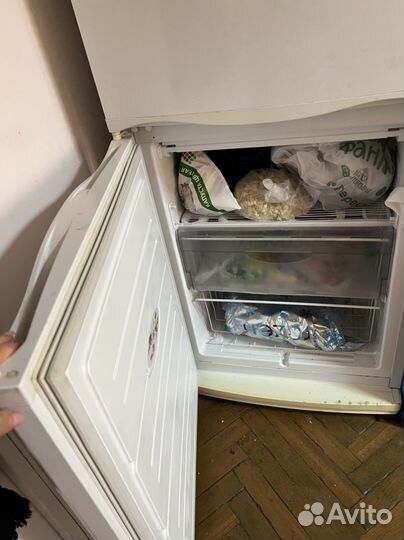Холодильник бу