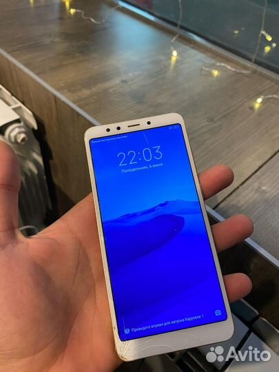 Xiaomi Redmi 5, 3/32 ГБ