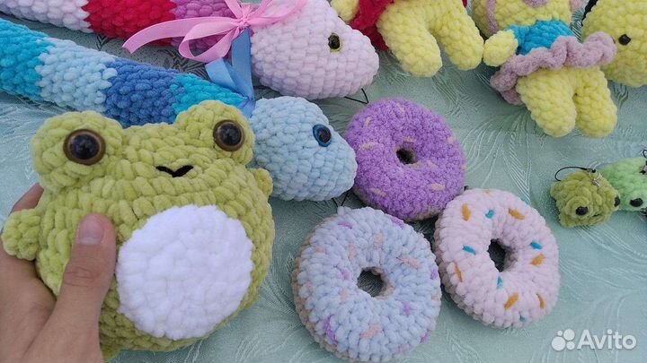 Плюшевые вязаные игрушки