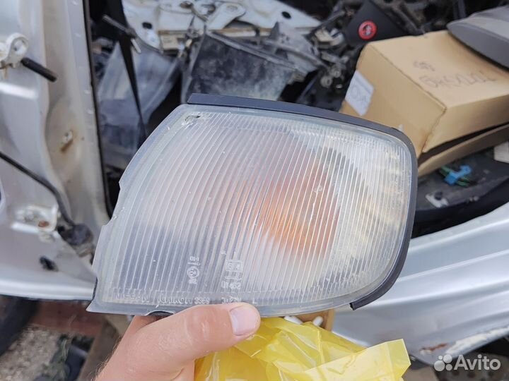 Поворотники nissan maxima a32