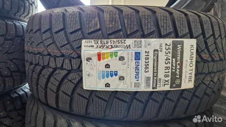 Kumho WinterCraft WP71 255/45 R18 103V