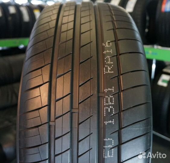 Kapsen RS26 Practical Max HP 295/40 R21 111Y