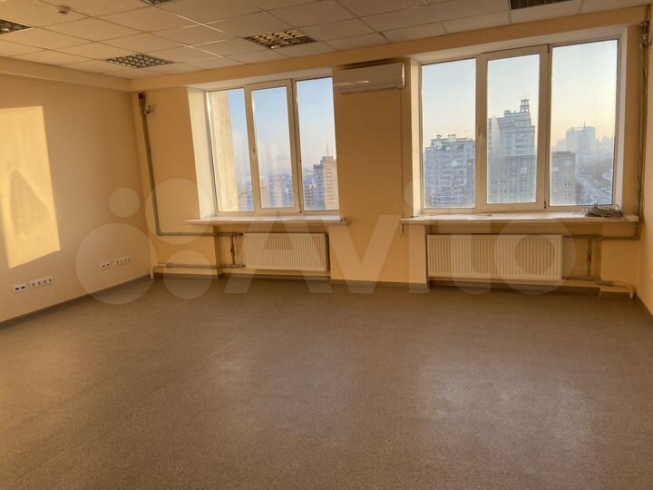 Офис с красивым видом 31.6 м²