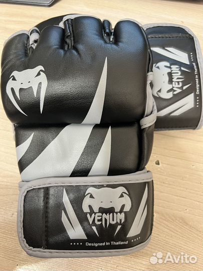 Перчатки для MMA Venum Challenger 0666-109