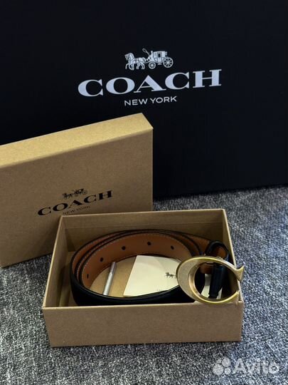 Женский ремень coach с фирменной пряжкой