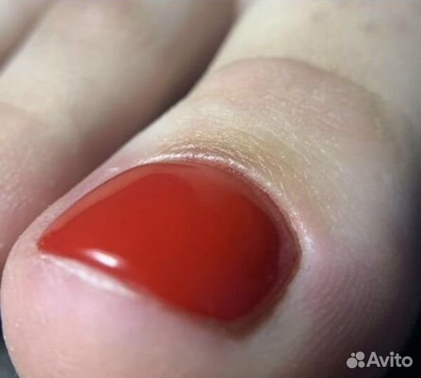 Маникюр педикюр