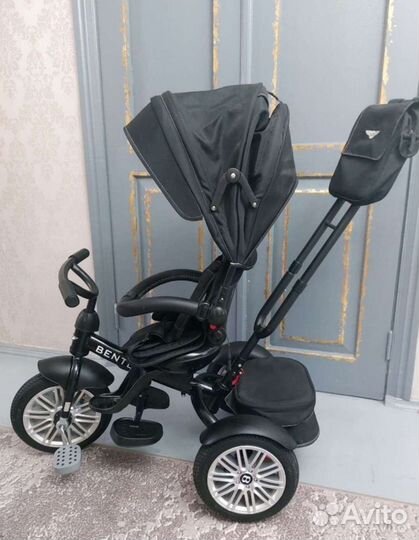 Детский велосипед с ручкой