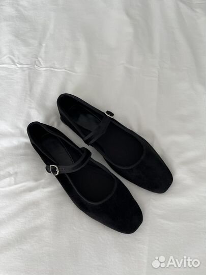 Балетки бархатные новые 37