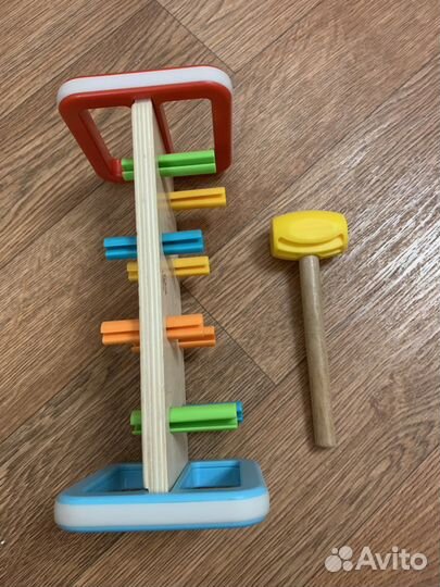 Стучалка радужная hare