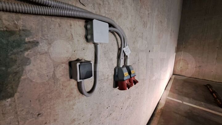 Машиноместо, 13 м²