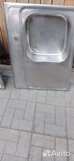 Мойка для кухни и вытяжка