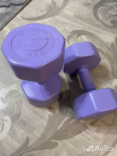Гантели по 4 кг