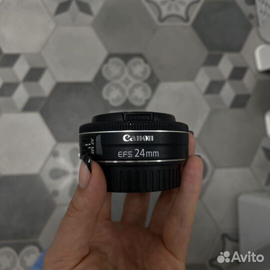 Объектив canon ef-s 24 mm f/2.8 STM