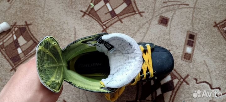 Коньки хоккейные 44 размер бауер