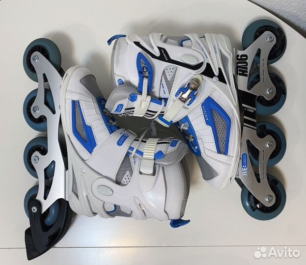 Ролики Reaction 37 размера бело-голубые