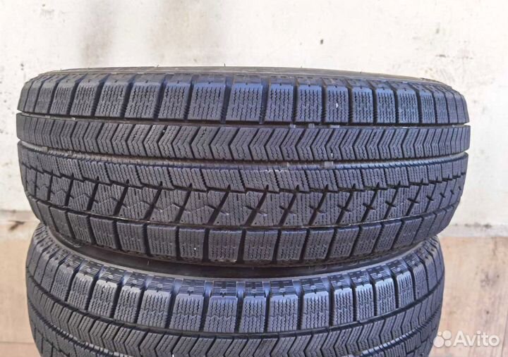 Bridgestone Blizzak VRX 185/60 R15 84Q
