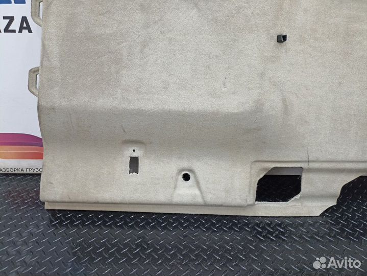 Обшивка потолка левая Volvo FH