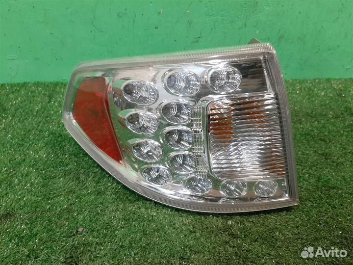 Фонарь задний наружный левый Subaru Impreza GE/GH