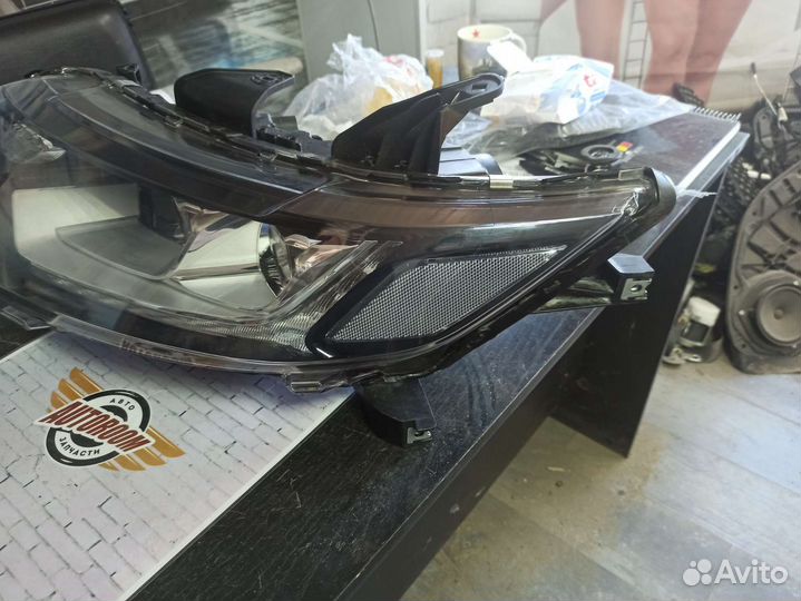 Фара левая Mitsubishi Outlander 3 GF 2015-2018