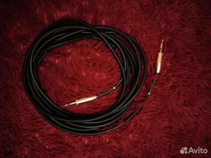 Гитарный шнур
