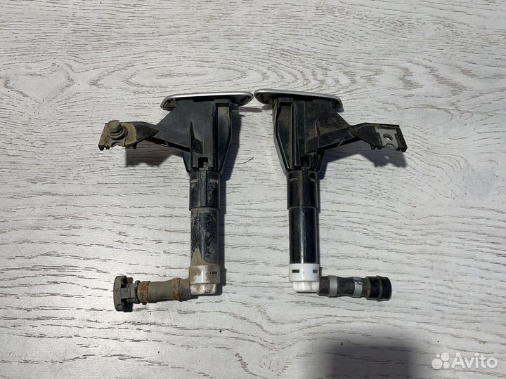 Land Cruiser 200 Омыватель фар (R,L)